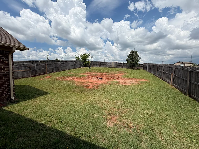 3420 Bear Mountain Dr — Photo 37