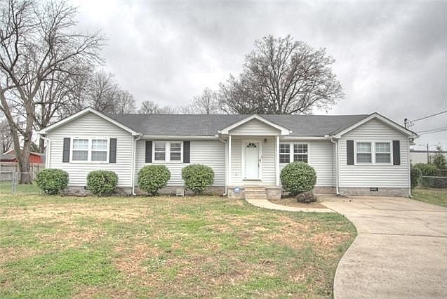 1st image of 1304 School Ln