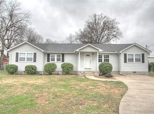 1304 School Ln, Nashville, TN 37217