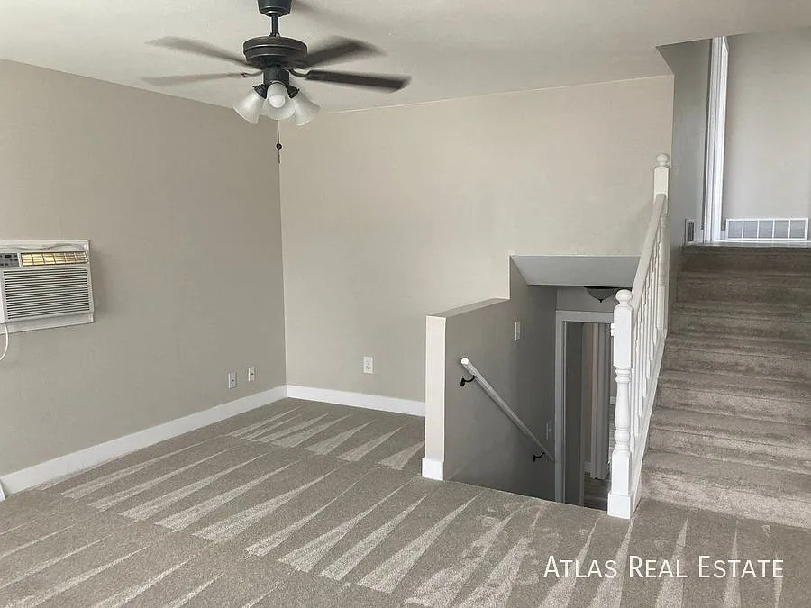 Newly Updated 4 Bed/2 Bath House w/ Finished Basement in Beautiful Greeley Neighborhood! — Photo 2
