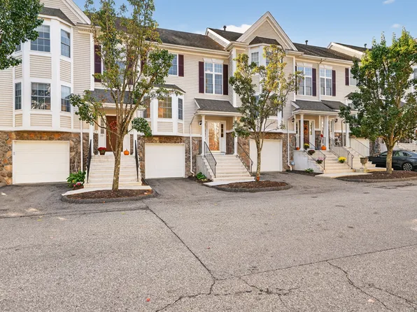 1102 Larson Drive #1102, Danbury, CT 06810