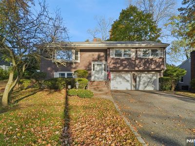 242 Pinelynn Rd, Glen Rock, NJ, 07452