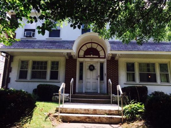 104 Old River Rd