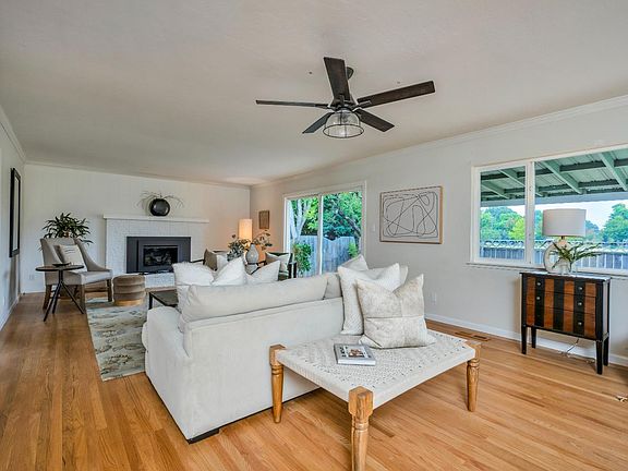 4th image of 3628 Jomar Drive