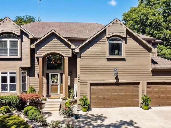 14606 Whippoorwill Ln, Greenwood, MO 64034