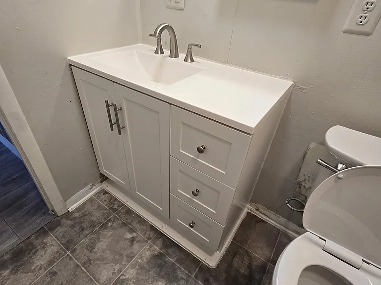 506 Lakeside St #C — Photo 16