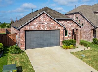3407 Blue Granite Ln, Heartland, TX 75126
