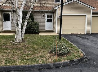 51 Brookside Vlg, Enfield, CT 06082