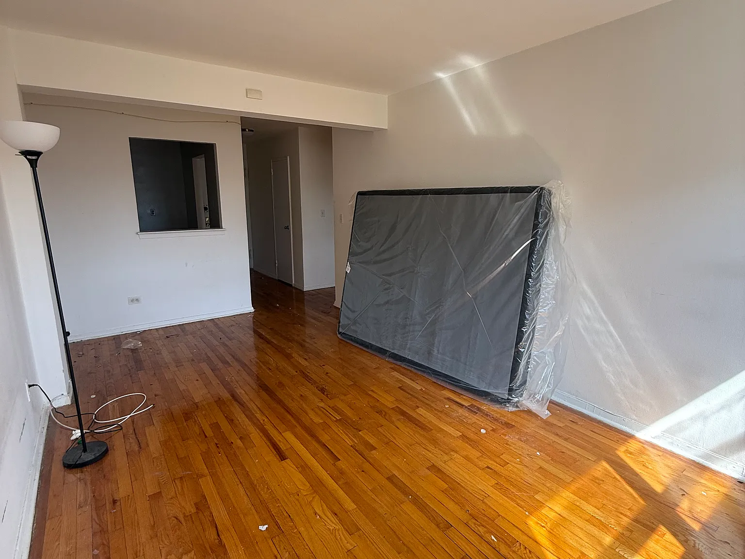 1 bed, $2,100 — Photo 4