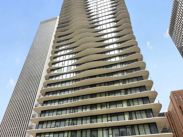 225 N Columbus Dr Unit 5411, Chicago, IL 60601