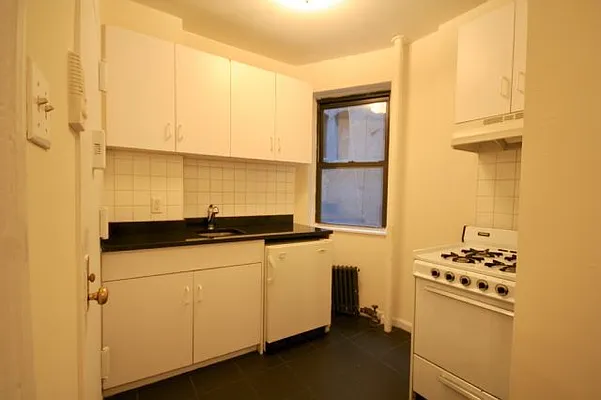 Rented by 828 Real Estate Investment Group | media 13