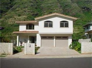 1194 Hind Iuka Dr, Honolulu, HI 96821