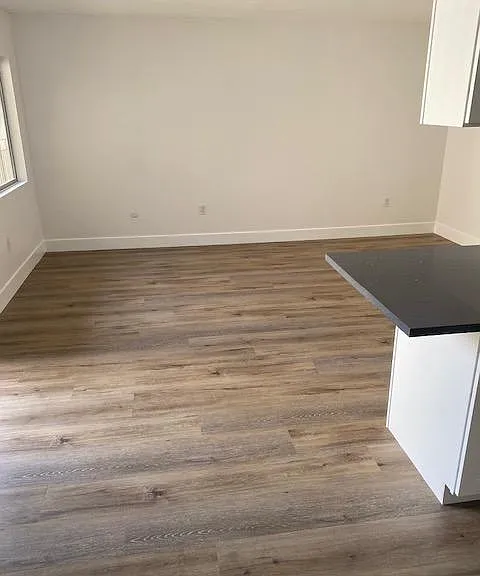 1621 La Playa Ave #8 — Photo 11
