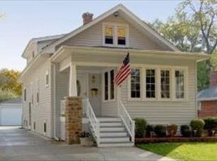 221 S Walnut Ave, Arlington Heights, IL