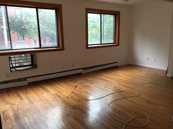 2nd image of 188 8th St #2AAA