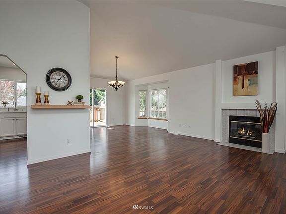 Open concept main floor