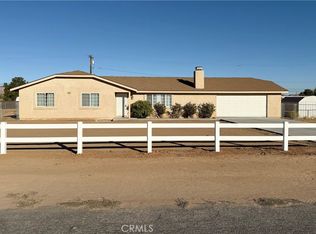 15815 Wanaque Rd, Apple Valley, CA 92307