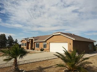 10975 Valle Vista Rd, Phelan, CA 92371