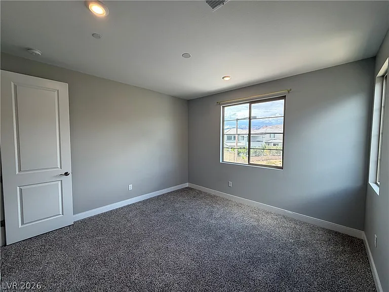 400 Red Feather Peak Ct — Photo 22