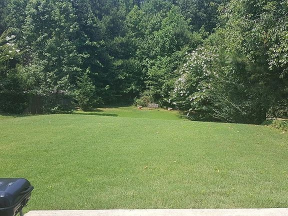 2nd image of 1040 Grace Dr