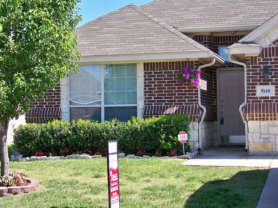 1st image of 9148 Riverfalls Dr