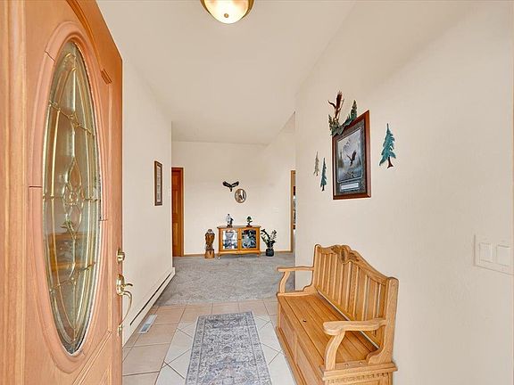 2nd image of 313 Oak Ridge Rd