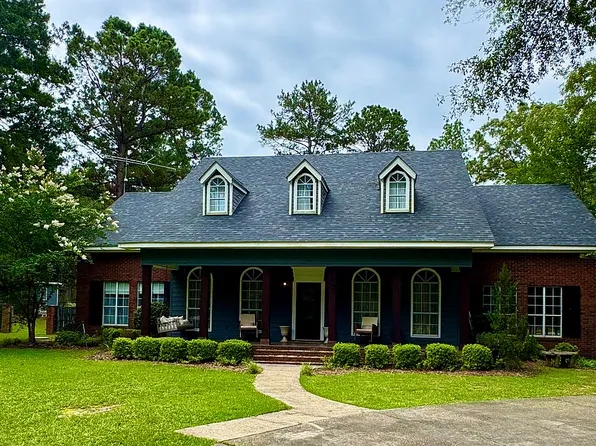 10 Palmerwood Dr, Waynesboro, MS 39367