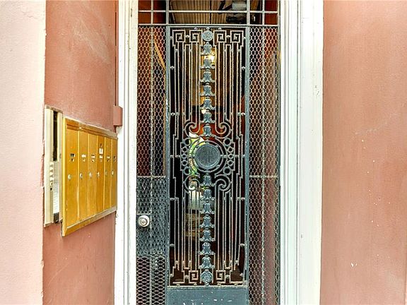 3rd image of 1125 Royal St APT 3