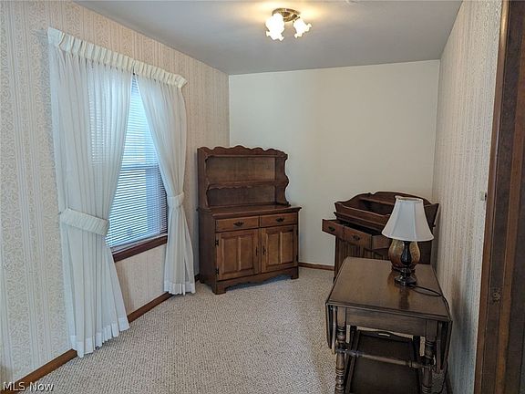 5th image of 1388 Nichols Ave