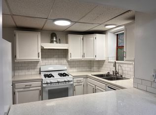 6206 Meridian Ave N APT 4, Seattle, WA 98103