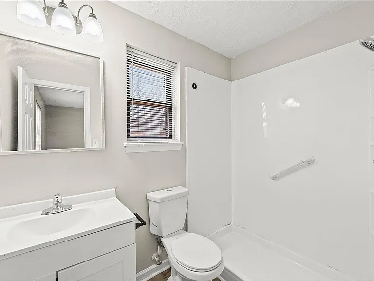 2357 Basswood Dr — Photo 8