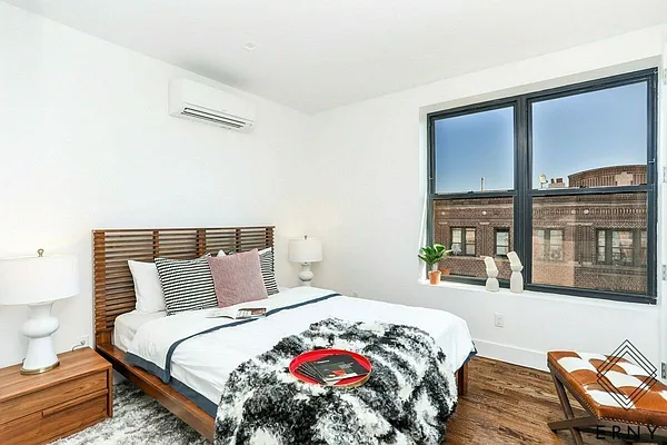 Rented by Pinn Realty | media 31