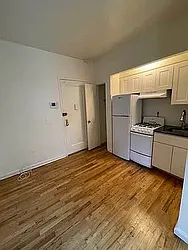 Rented by KNOCKKNOCK LLC