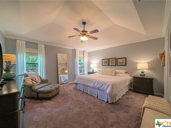 5th image of 218 Parkridge Cir