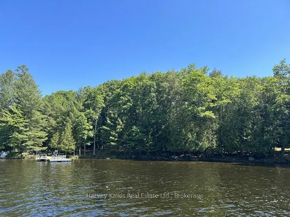 1254 Barlochan Rd #4, Muskoka Lakes, ON P1P 1R2