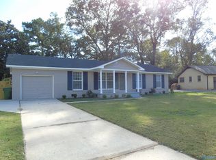 1723 Laverne Dr NW, Huntsville, AL 35816