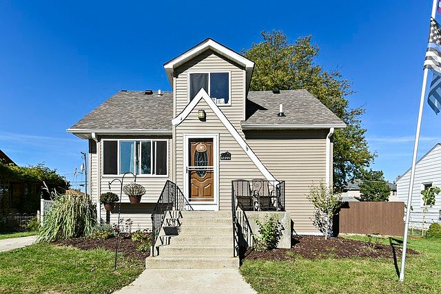 1st image of 5822 W 89th Pl