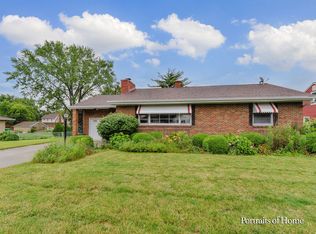 1104 N May St, Joliet, IL 60435