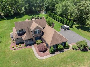 1015 Maple Dr, Danielsville, PA 18038