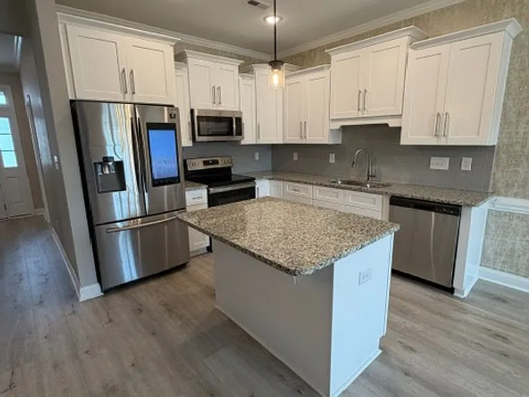 311 Oak Pointe Cir E — Photo 11