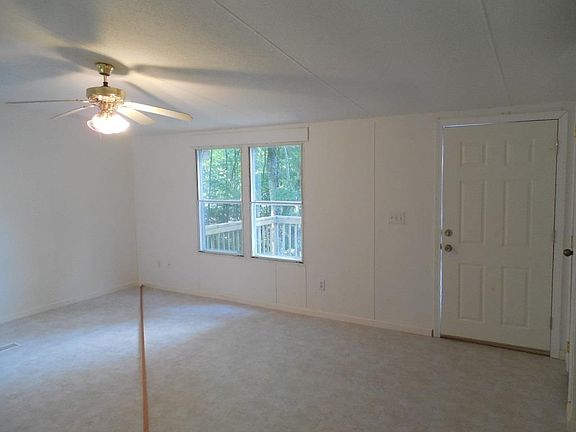 3rd image of 447 Flat Creek Dr