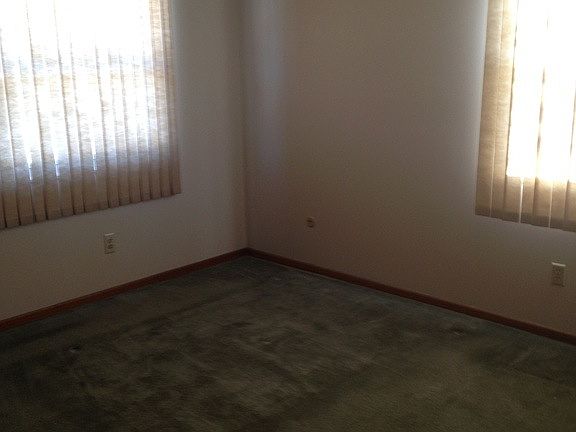 4th image of 2464 Burgandy Ln