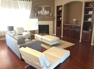 1051 Alegria Rd, Los Lunas, NM 87031