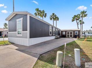 32 Sundance Ln, Brownsville, TX 78526