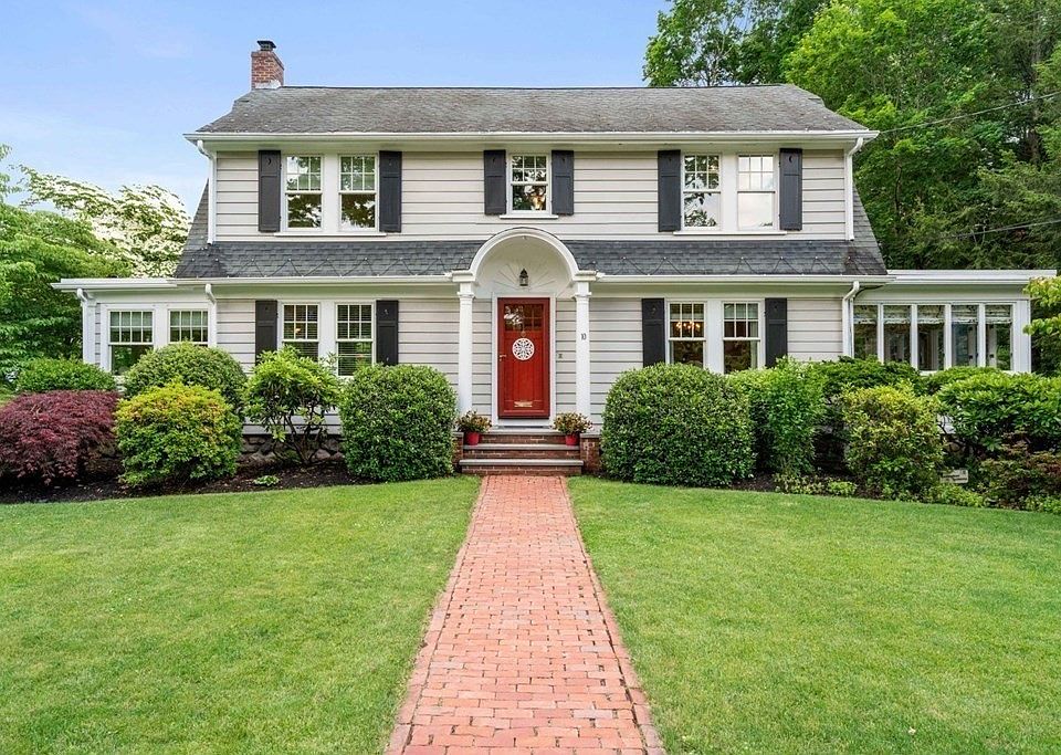 10 Bloomfield St, Lexington, MA 02421 | Zillow