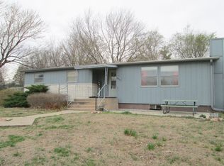 1816 26th St, Auburn, NE 68305