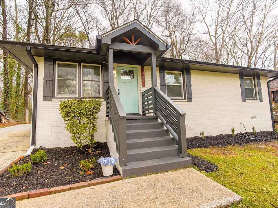 1st image of 2982 Meadowview Dr SE