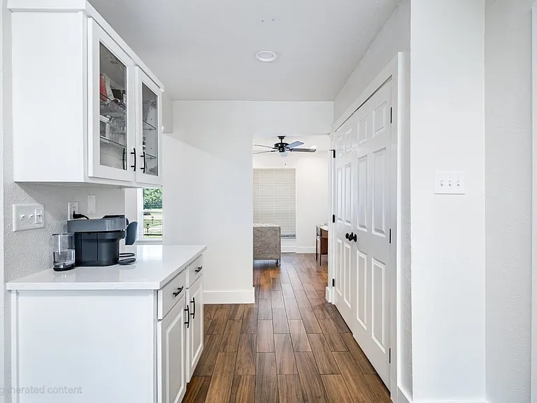 1616 Montana Trl — Photo 17