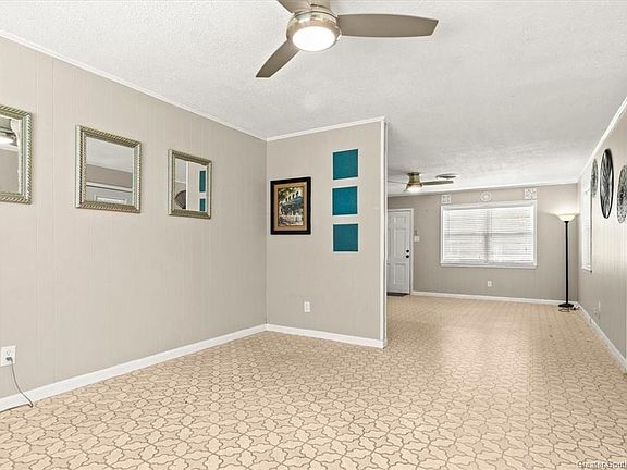 3rd image of 1310 East St