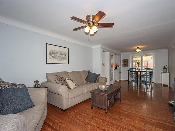 5th image of 7833 Gail Dr